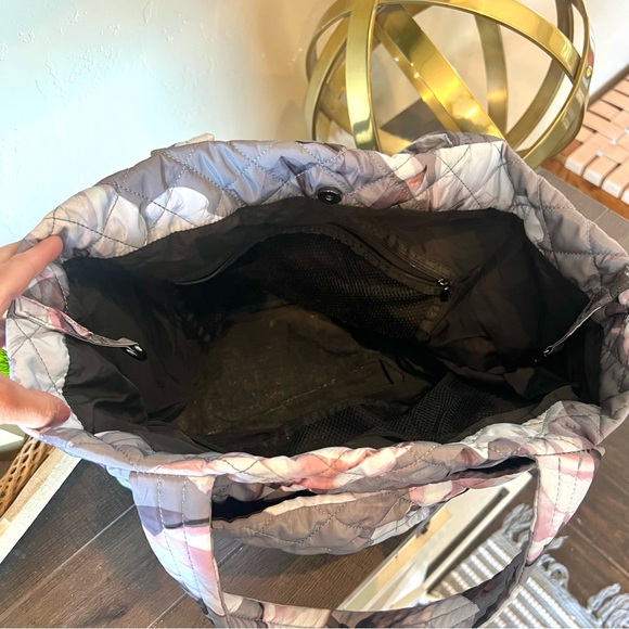 Fabletics quilted tote bag - Picture 4 of 4
